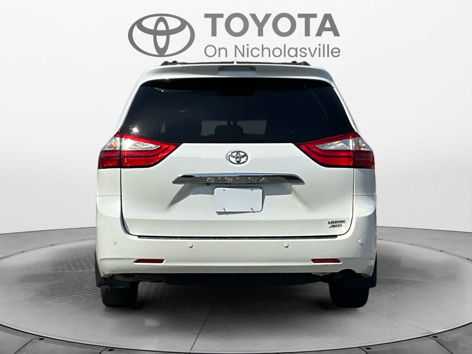 2016 Toyota Sienna Ltd Premium
