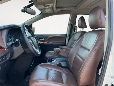 2016 Toyota Sienna Ltd Premium