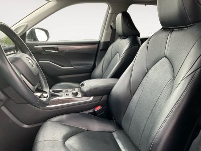 2022 Toyota Highlander Limited