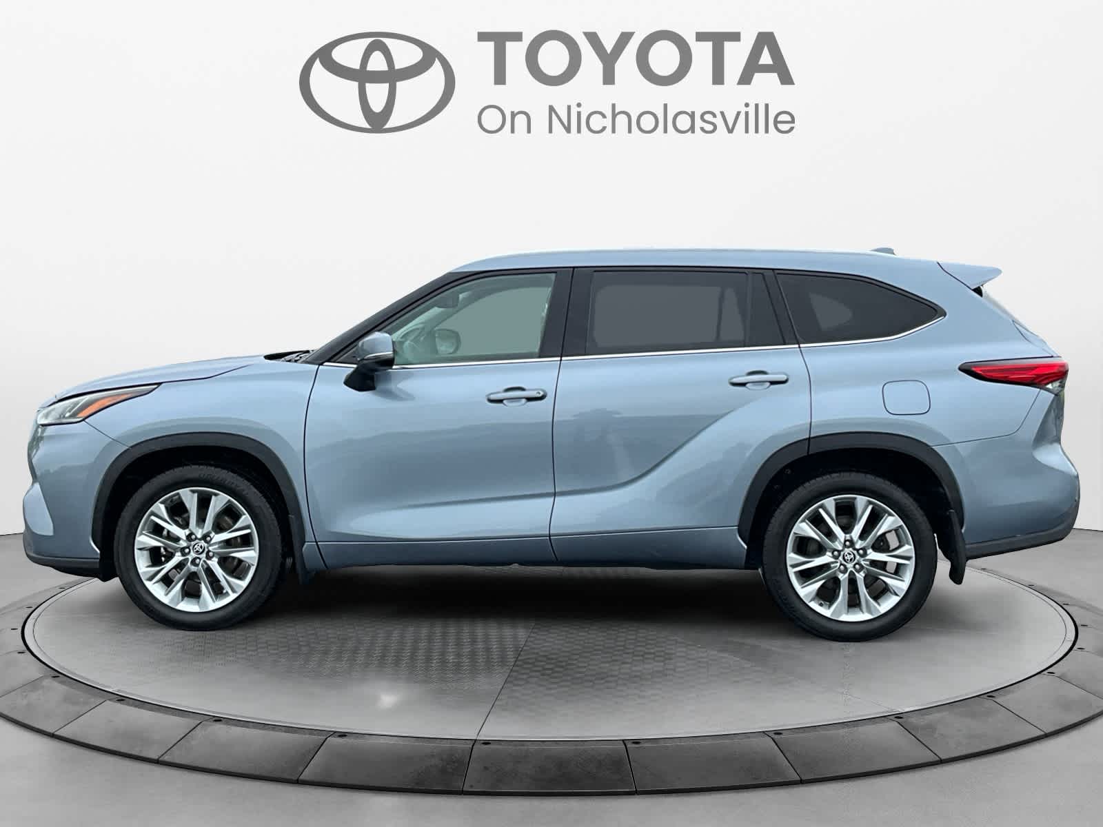 2022 Toyota Highlander Limited