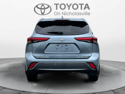 2022 Toyota Highlander Limited