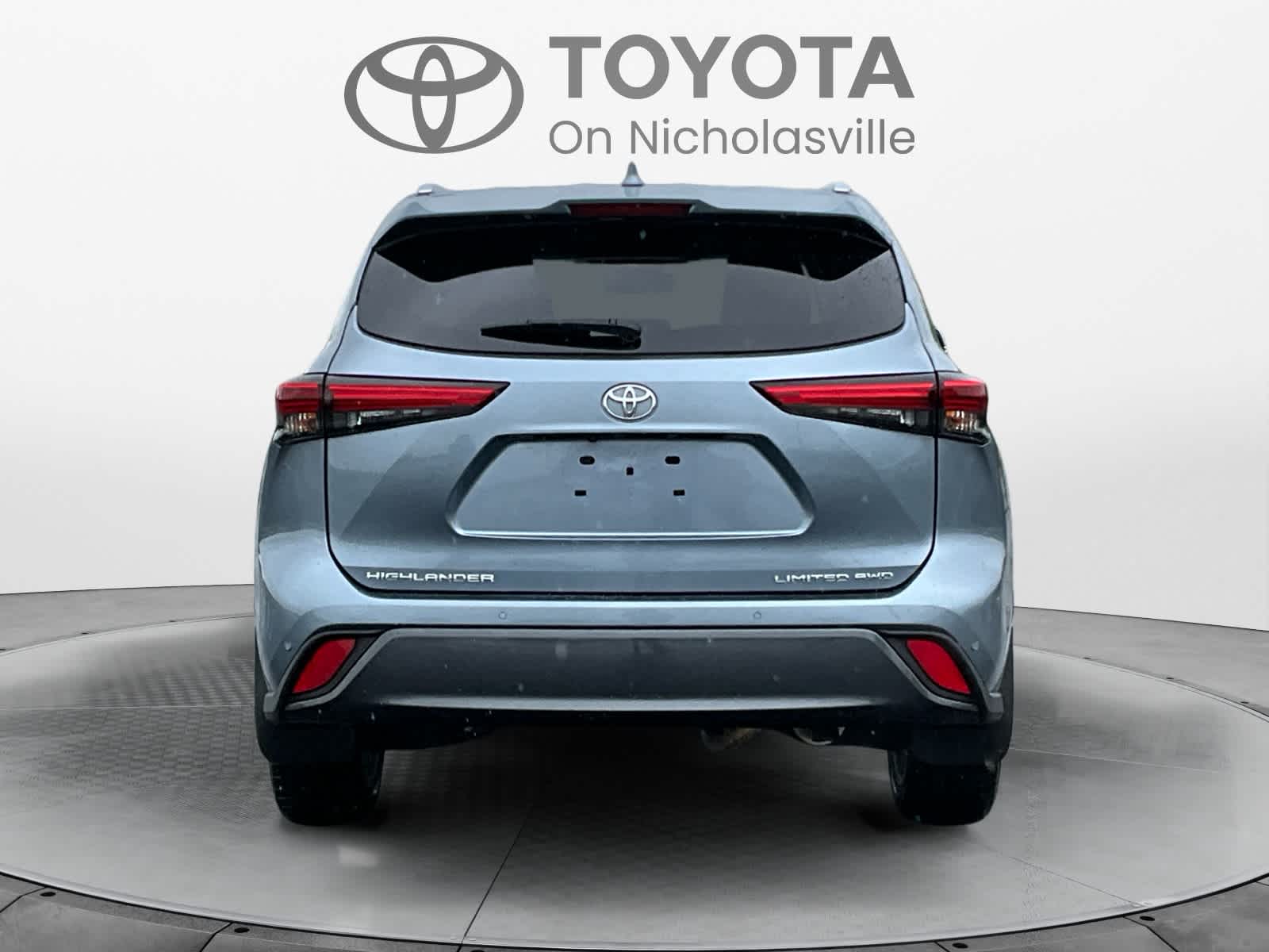 2022 Toyota Highlander Limited