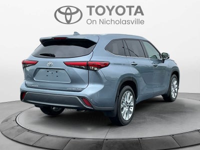 2022 Toyota Highlander Limited