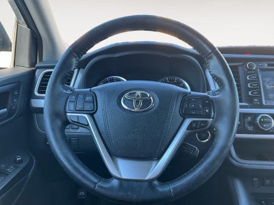 2018 Toyota Highlander Limited Platinum