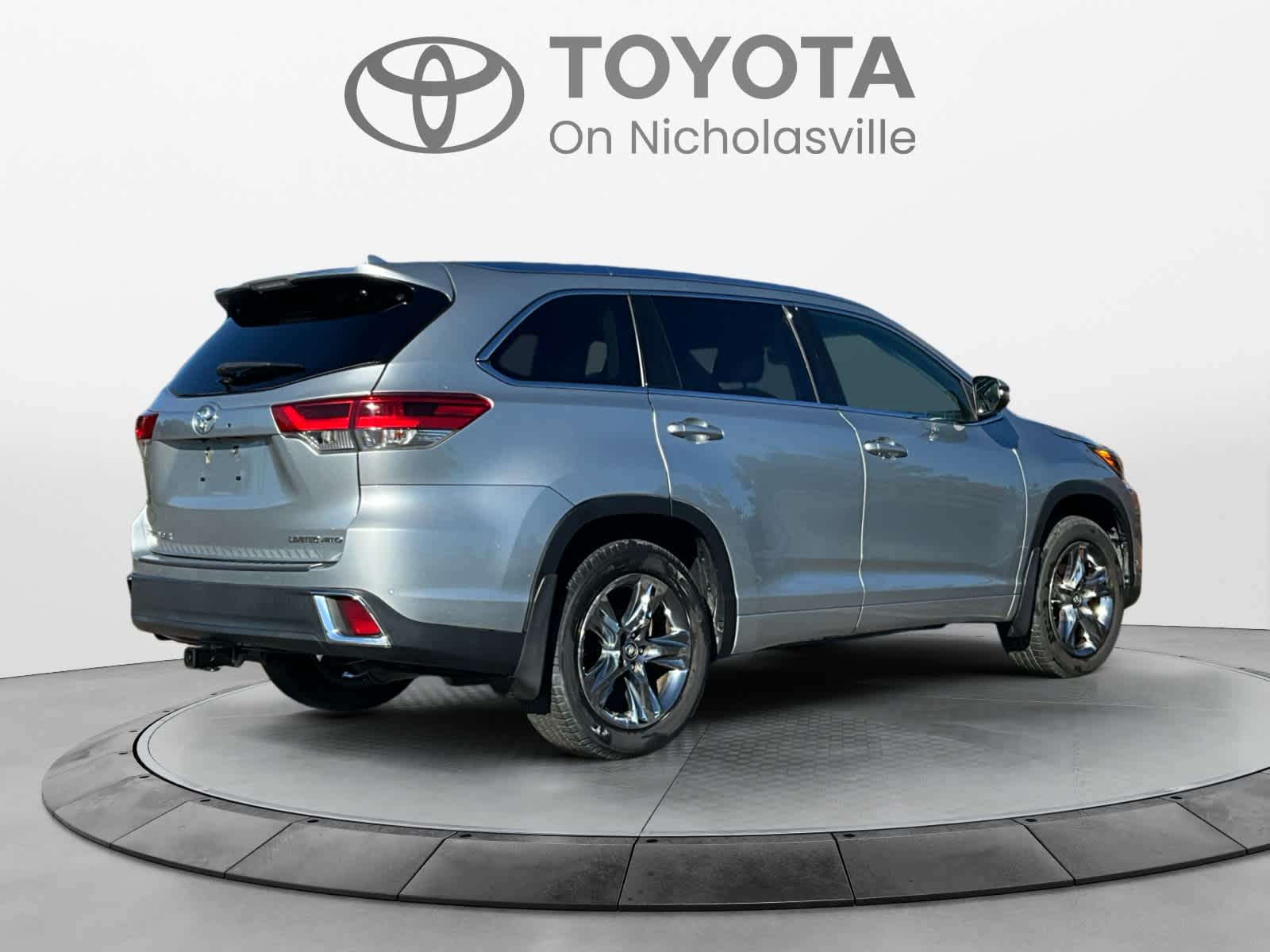 2018 Toyota Highlander Limited Platinum