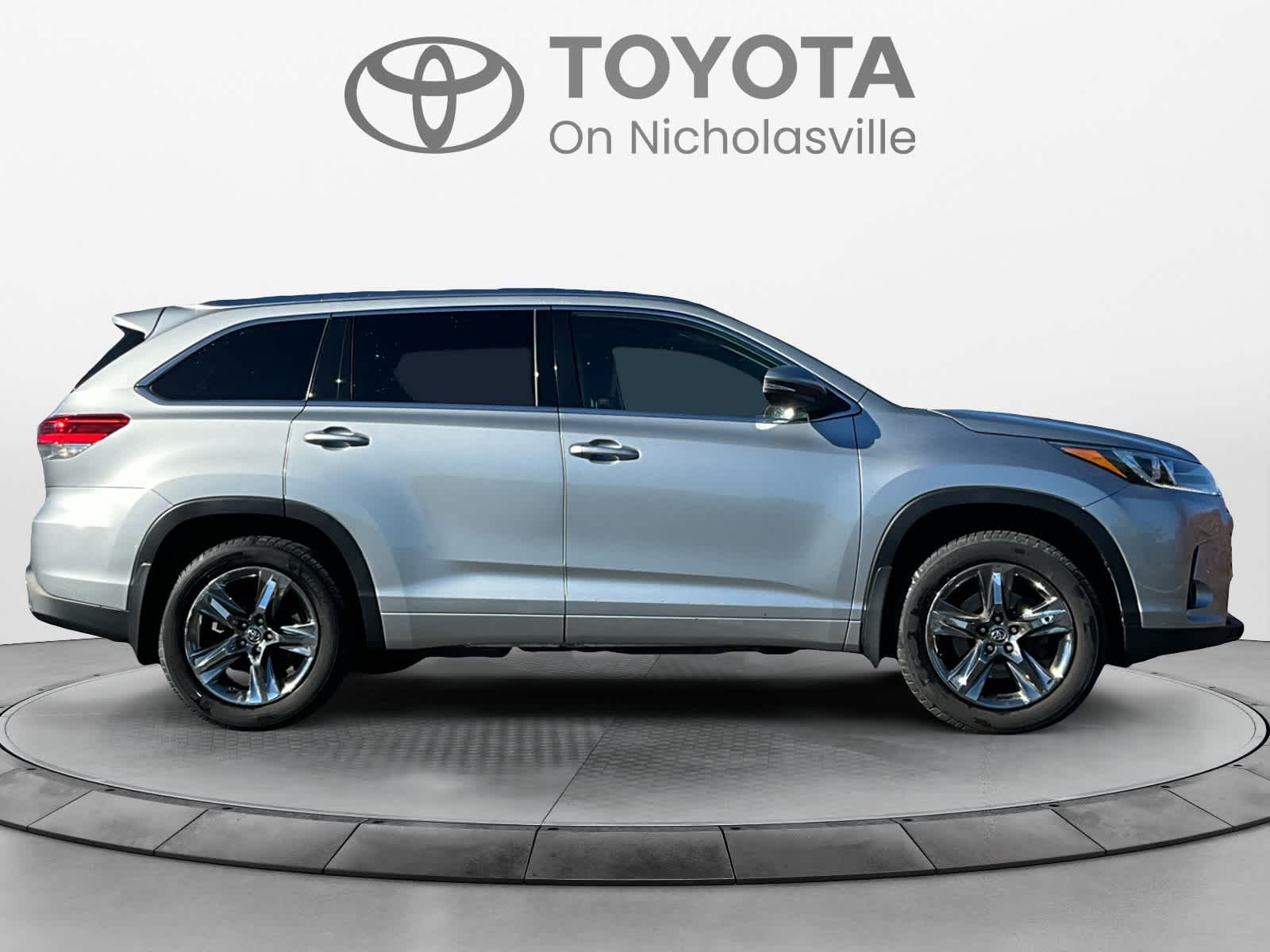 2018 Toyota Highlander Limited Platinum
