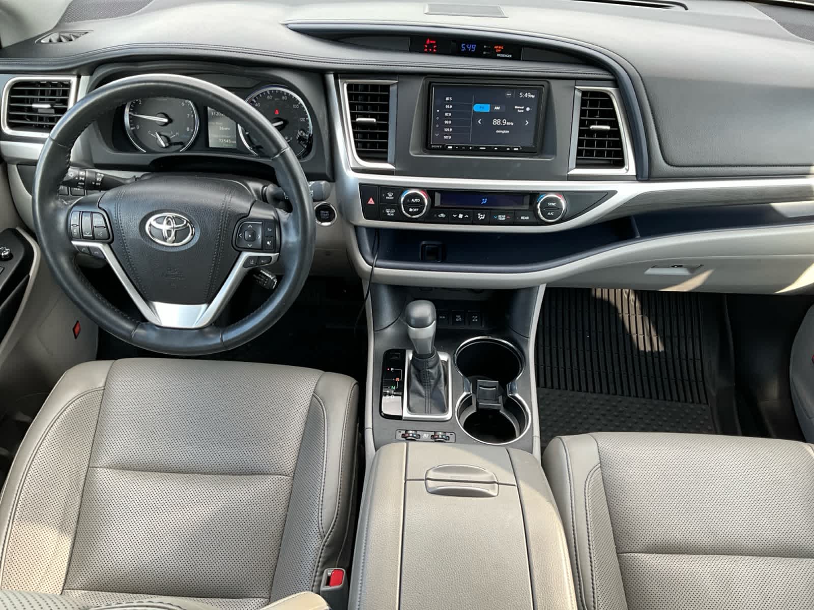 2019 Toyota Highlander Limited Platinum