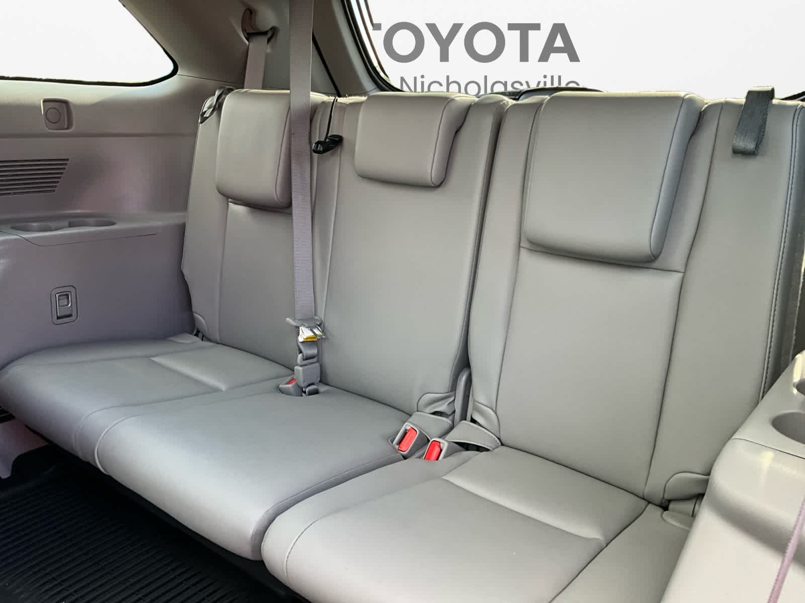 2019 Toyota Highlander Limited Platinum