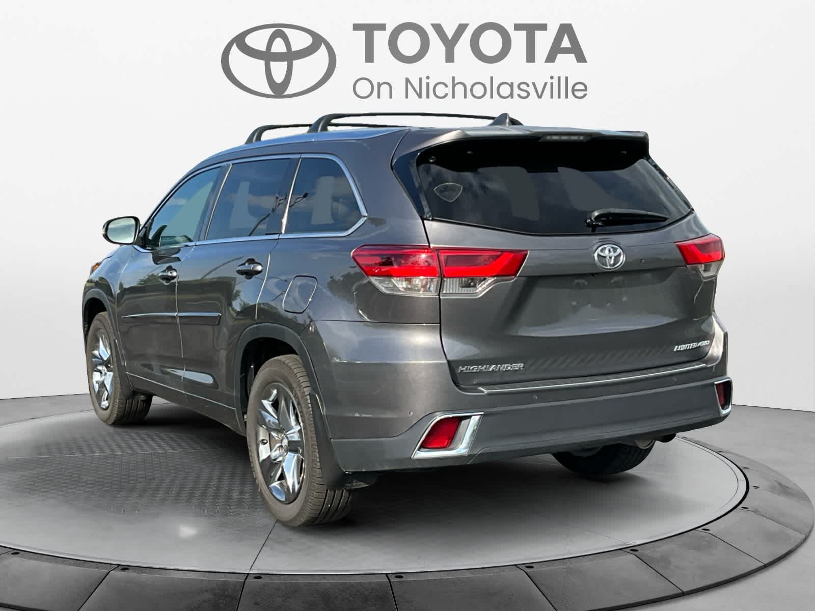 2019 Toyota Highlander Limited Platinum