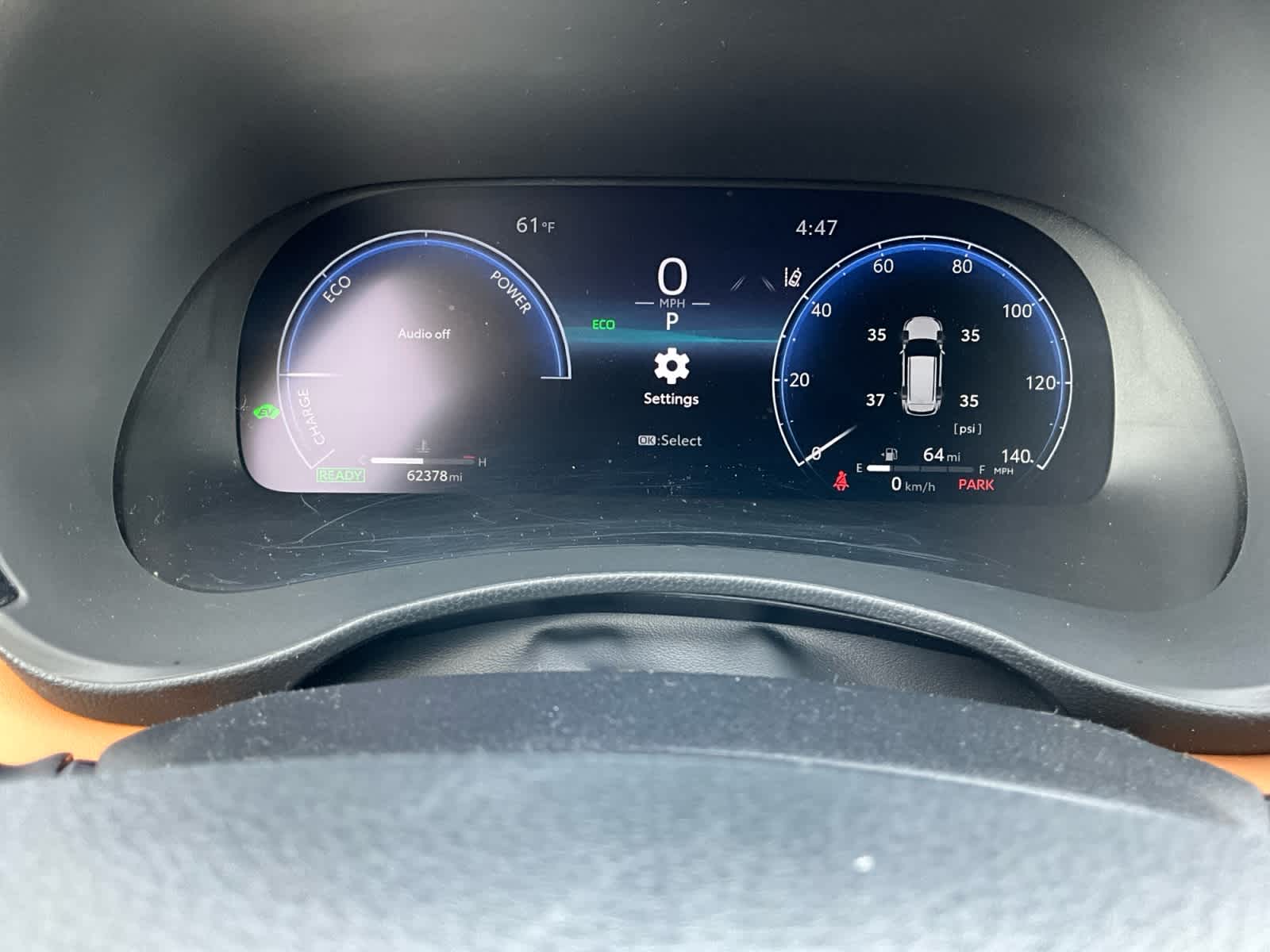 2023 Toyota Highlander Hybrid Platinum