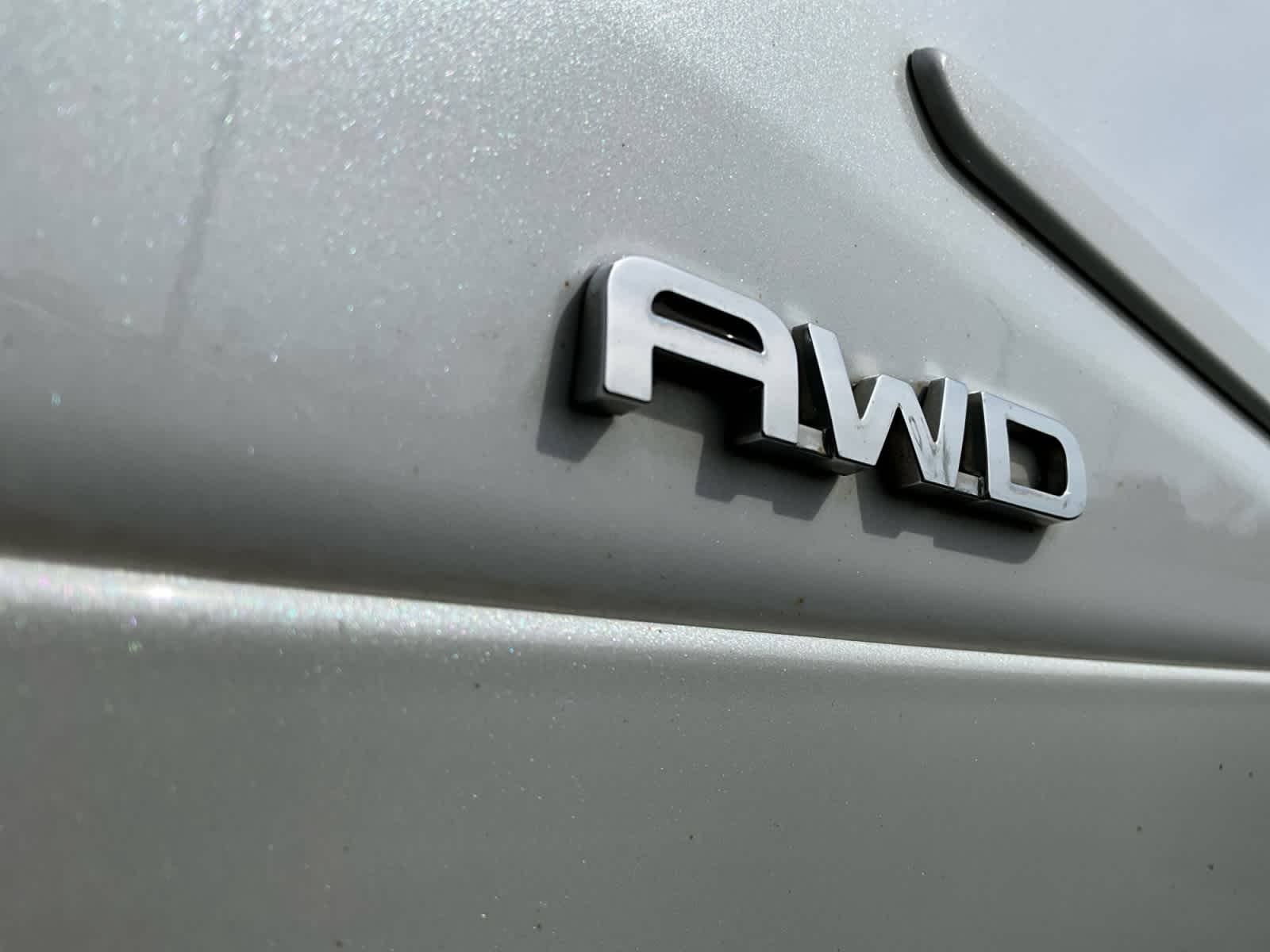 2023 Toyota Highlander Hybrid Platinum