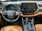 2022 Toyota Highlander Hybrid Platinum