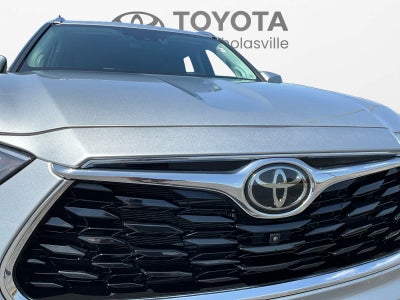 2025 Toyota Highlander Hybrid Platinum