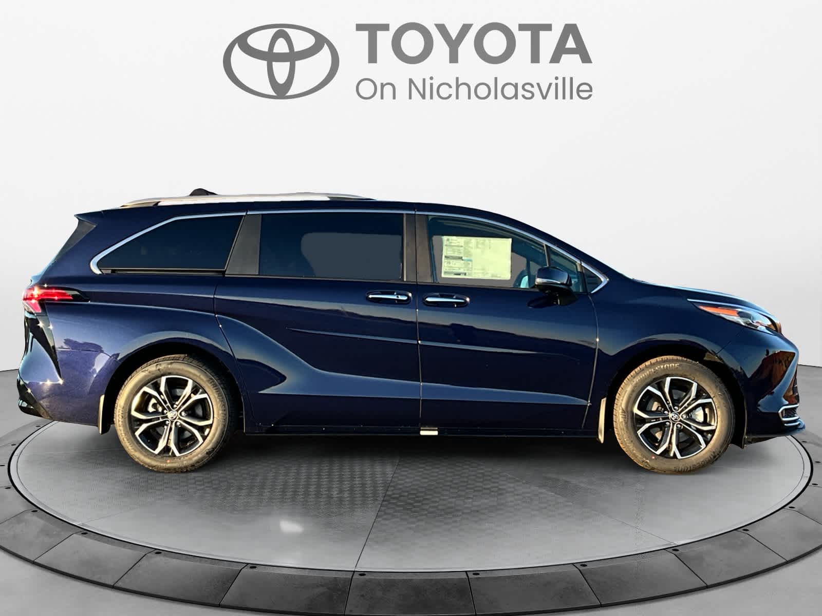 2026 Toyota Sienna Platinum