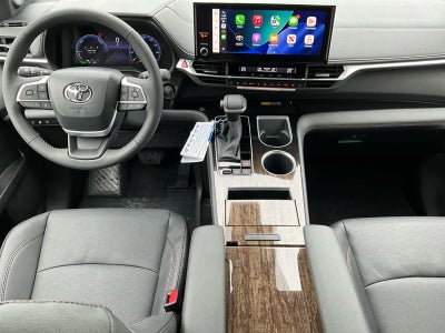 2026 Toyota Sienna Platinum