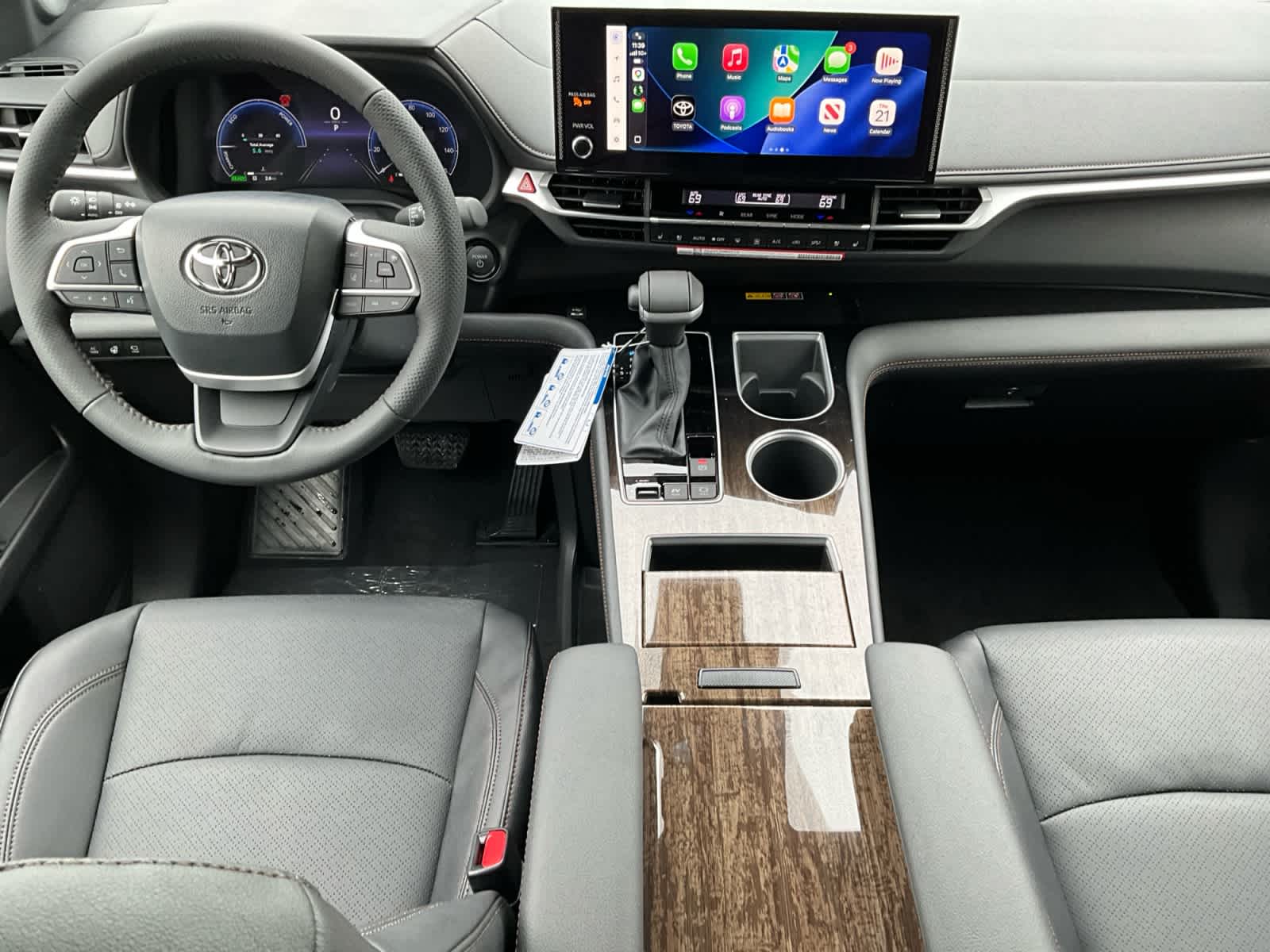 2026 Toyota Sienna Platinum