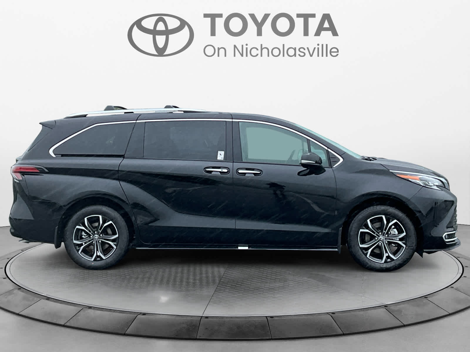2026 Toyota Sienna Platinum