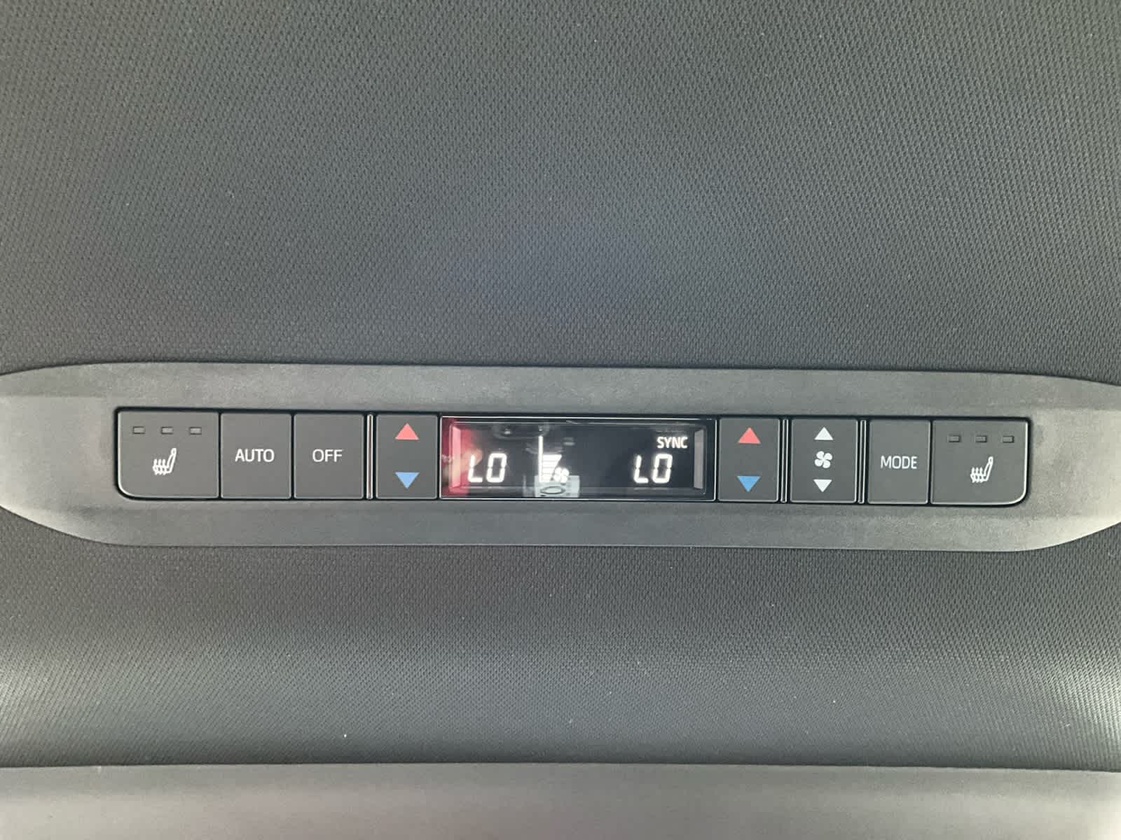 2025 Toyota Sienna Platinum