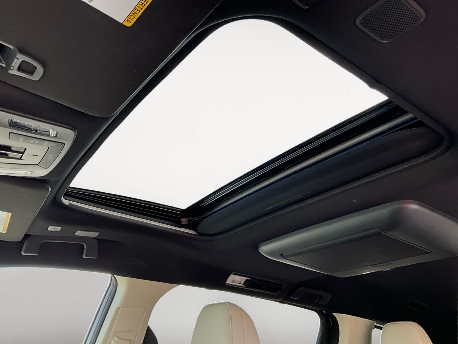 2025 Toyota Sienna Platinum