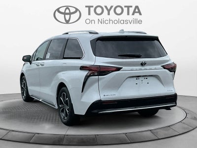 2026 Toyota Sienna Platinum
