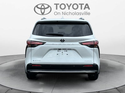 2026 Toyota Sienna Platinum