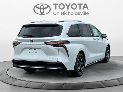 2026 Toyota Sienna Platinum