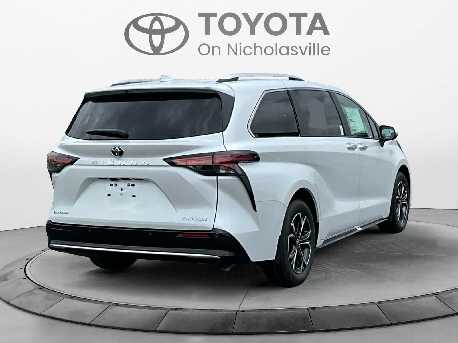 2026 Toyota Sienna Platinum