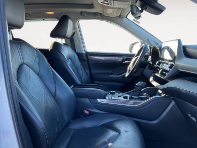 2020 Toyota Highlander Platinum