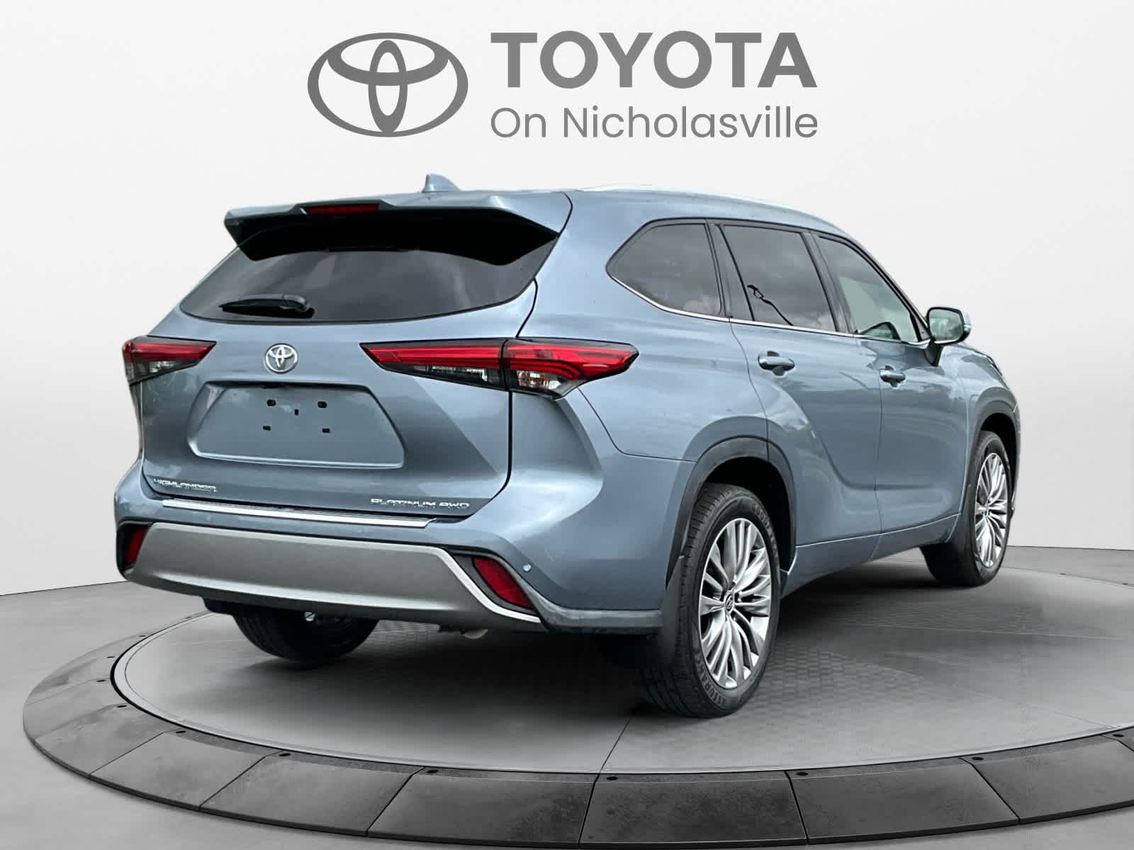 2020 Toyota Highlander Platinum