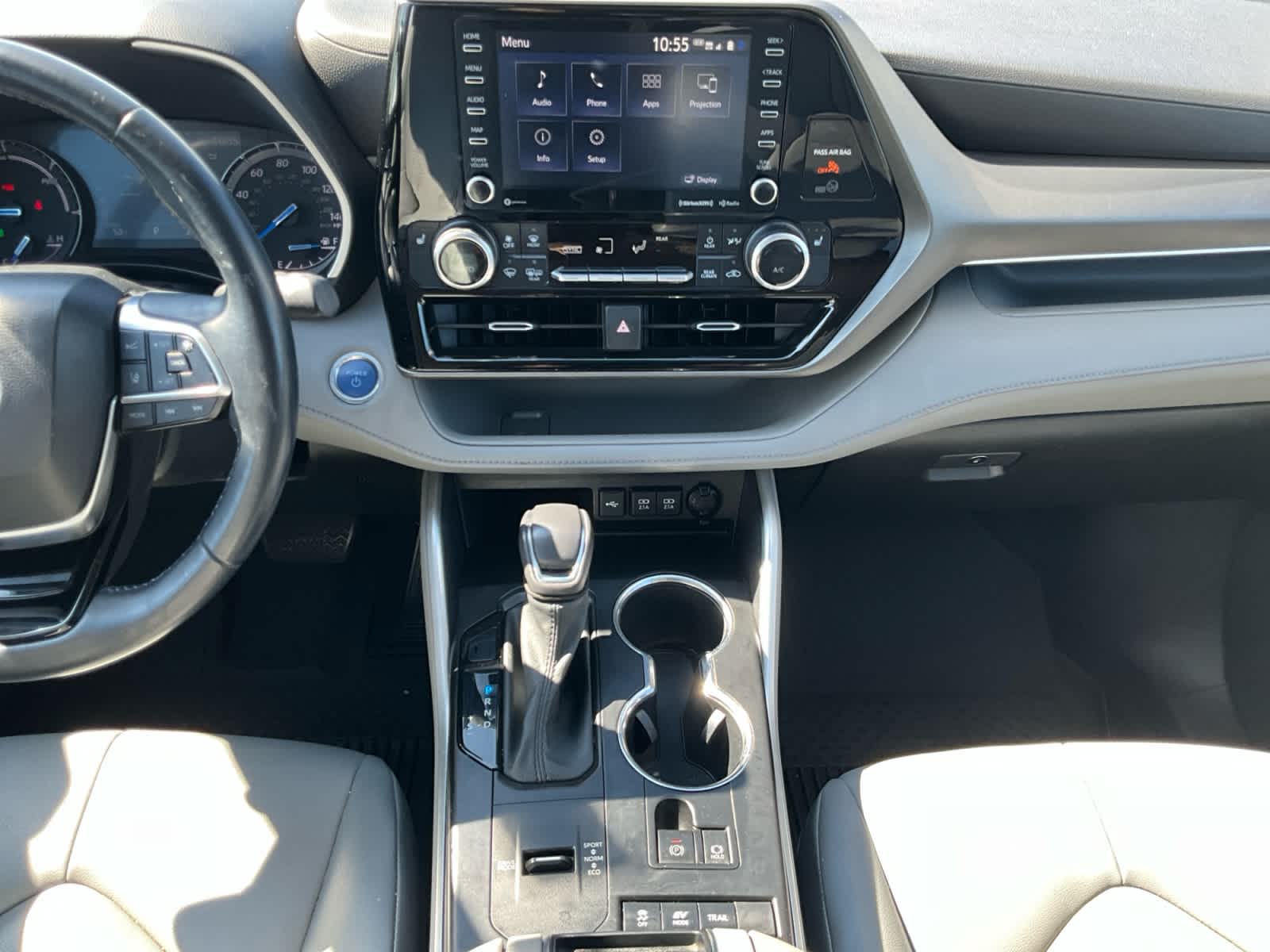 2021 Toyota Highlander Hybrid XLE