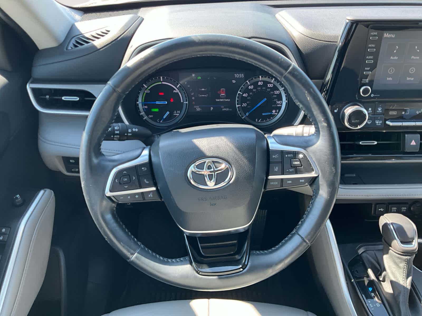 2021 Toyota Highlander Hybrid XLE