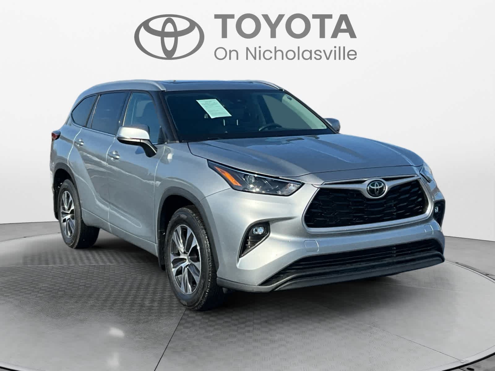 2022 Toyota Highlander XLE