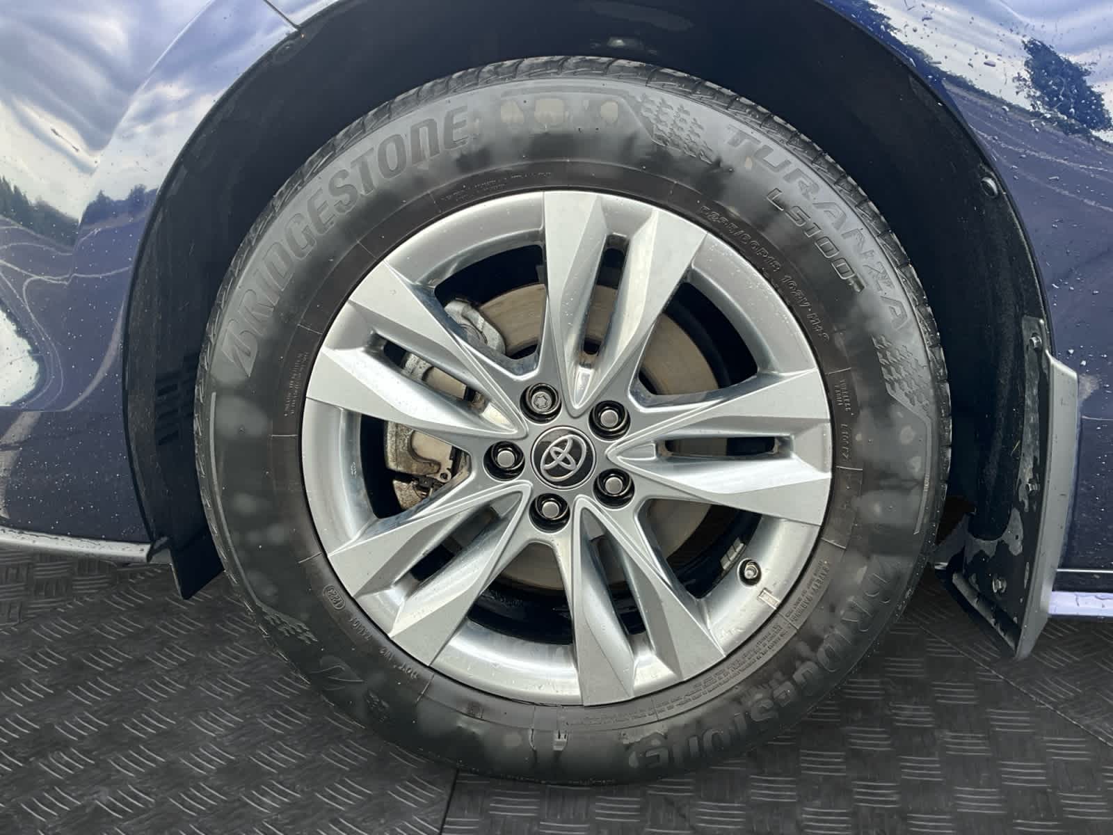 2023 Toyota Sienna XLE