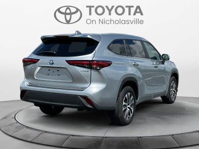 2023 Toyota Highlander Hybrid XLE