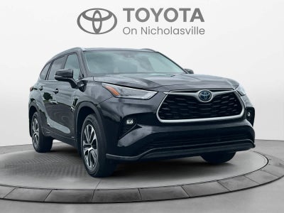 2024 Toyota Highlander Hybrid XLE