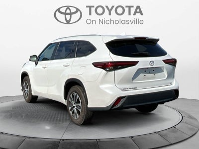2023 Toyota Highlander XLE