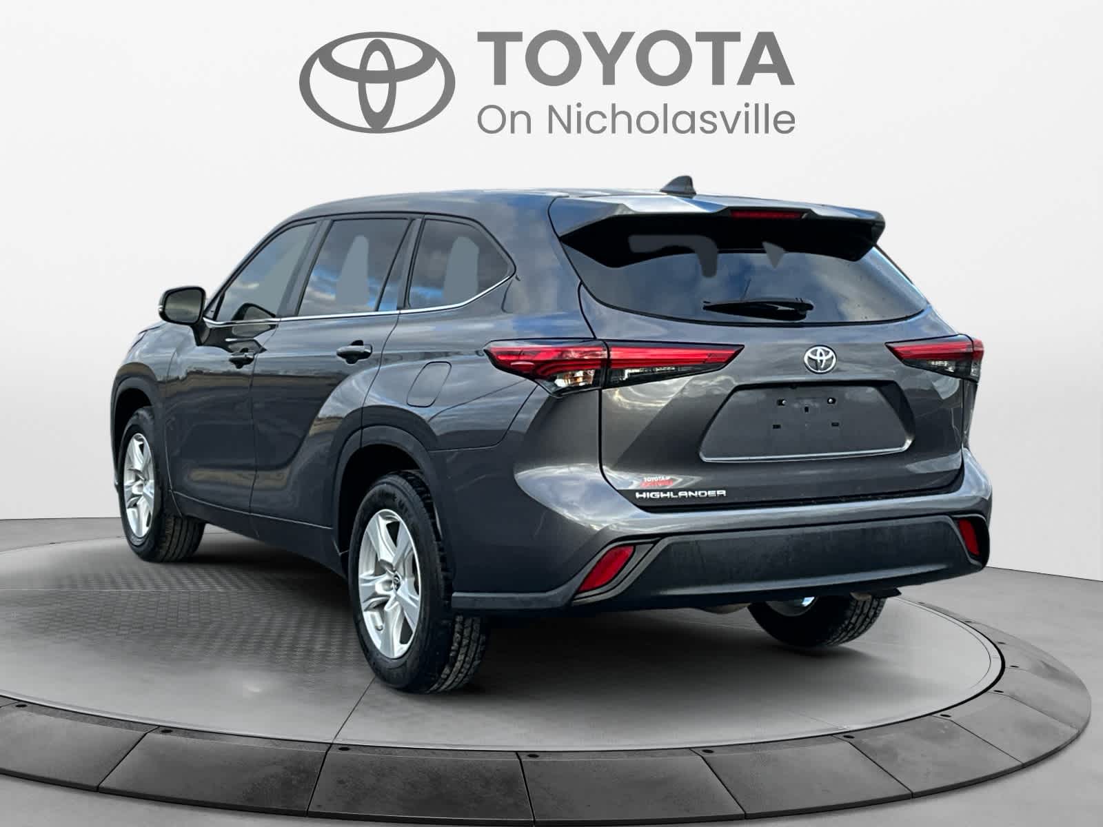 2023 Toyota Highlander L