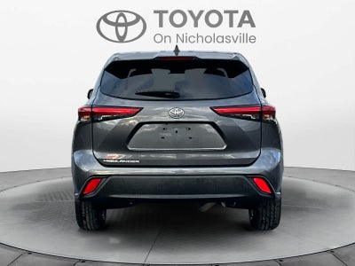2023 Toyota Highlander L