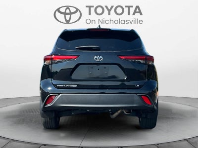 2023 Toyota Highlander LE
