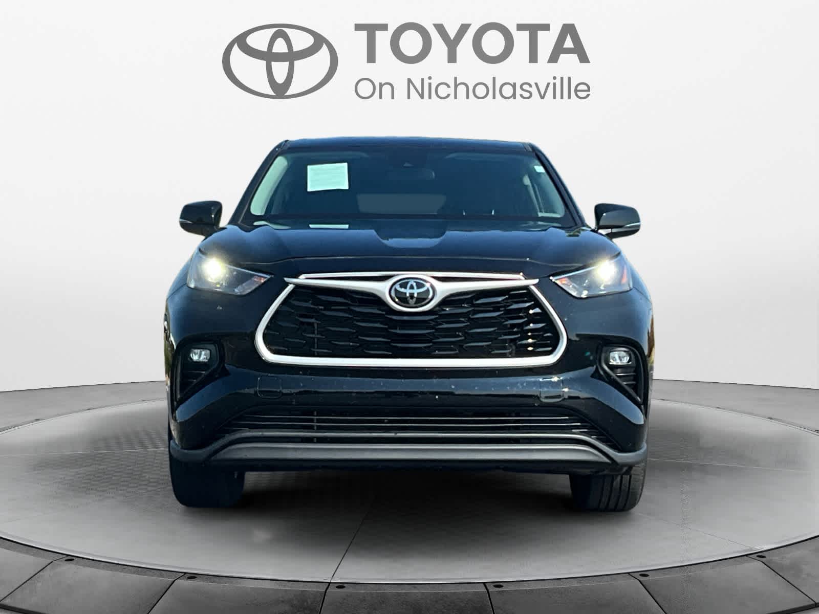 2023 Toyota Highlander LE