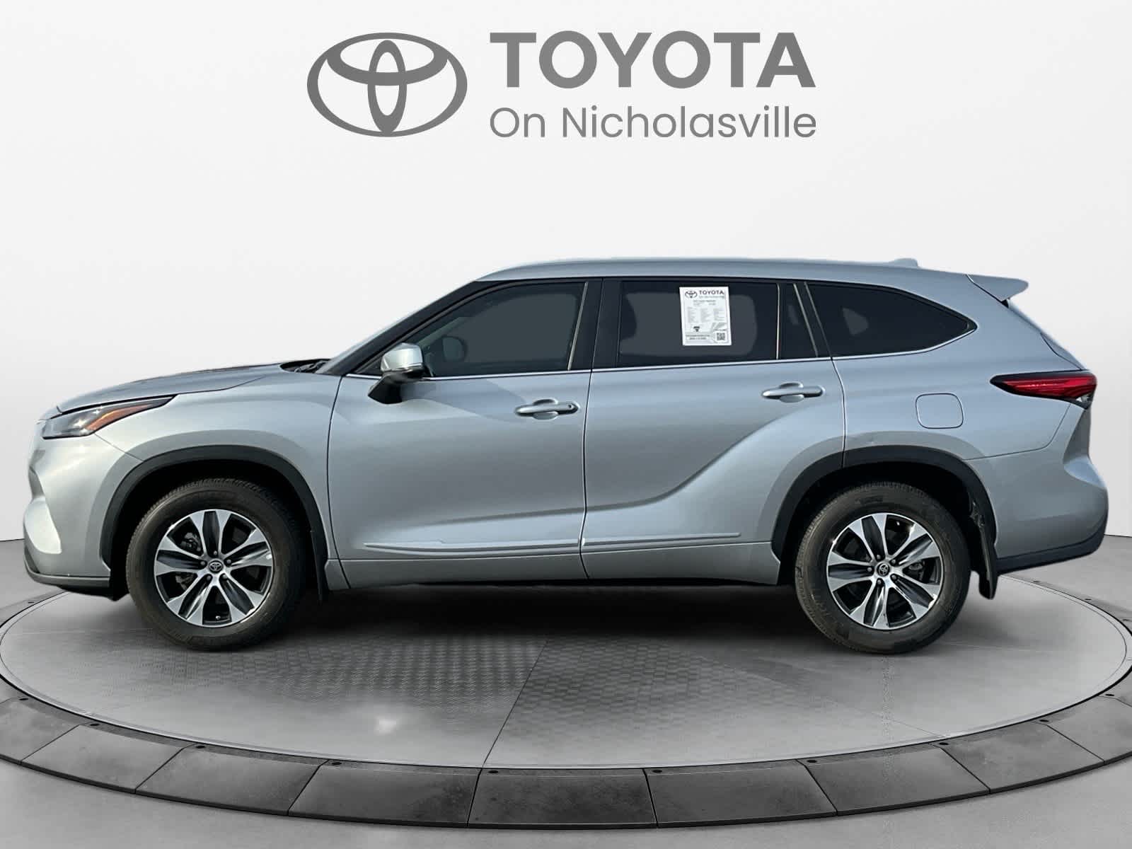2023 Toyota Highlander XLE