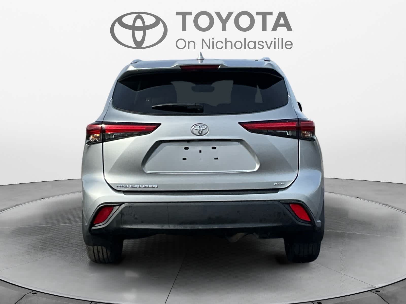 2023 Toyota Highlander XLE