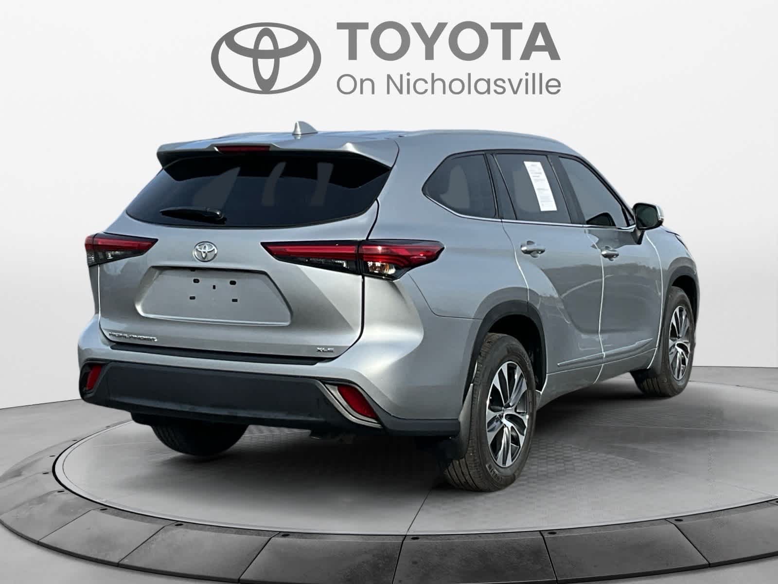 2023 Toyota Highlander XLE