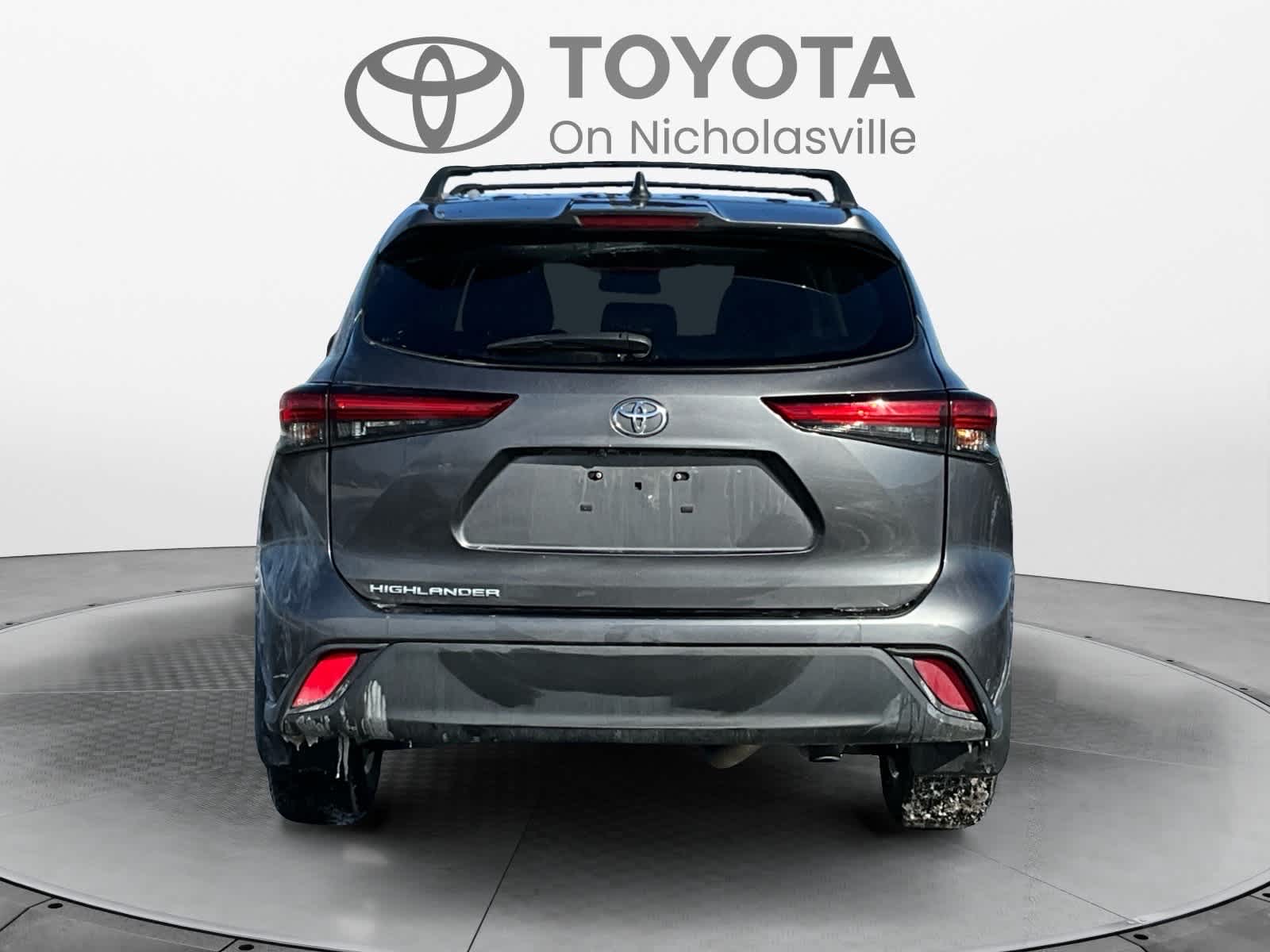 2023 Toyota Highlander L