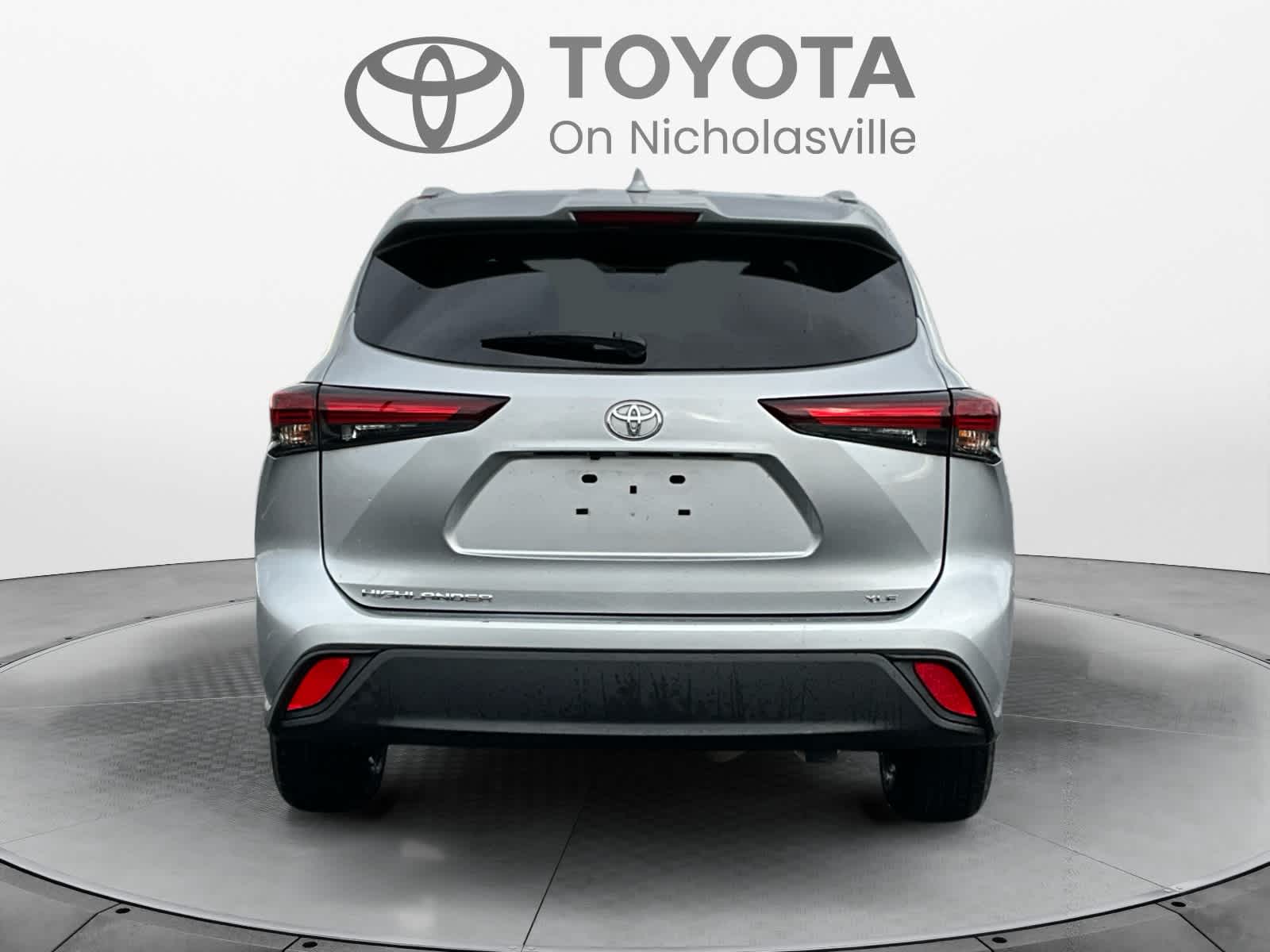 2024 Toyota Highlander XLE