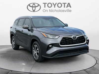 2024 Toyota Highlander XLE
