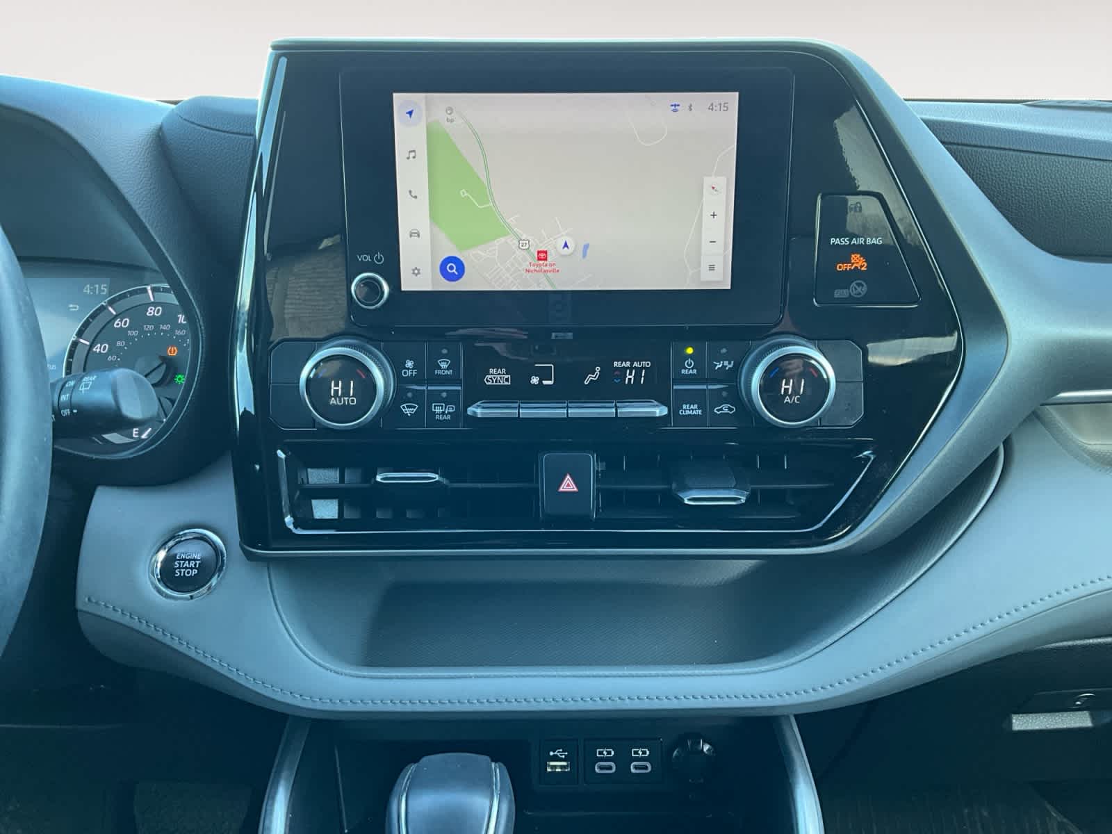 2023 Toyota Highlander LE