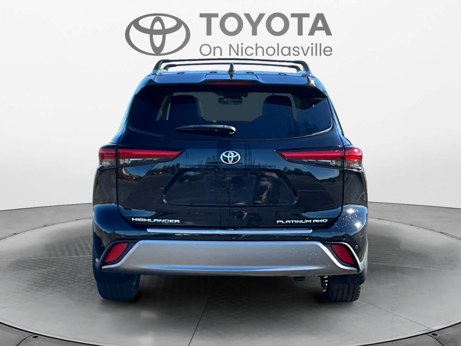 2023 Toyota Highlander Platinum