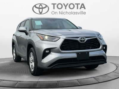 2024 Toyota Highlander LE