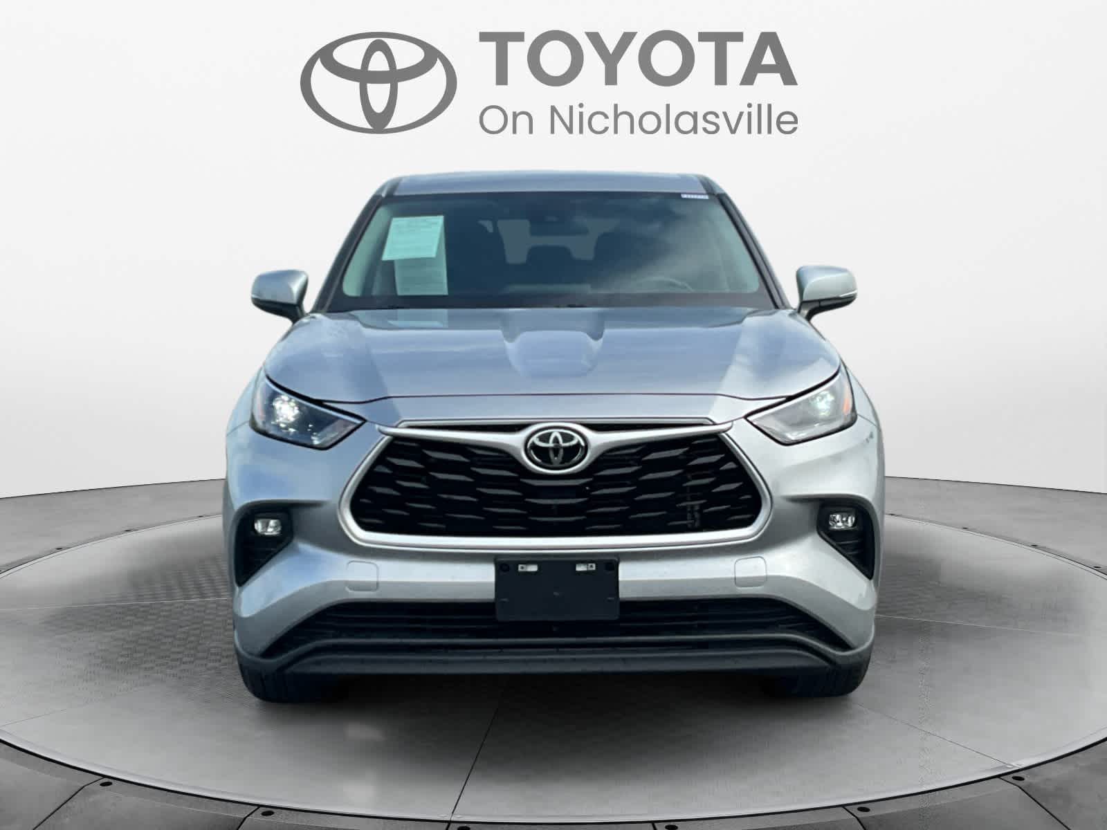 2024 Toyota Highlander LE